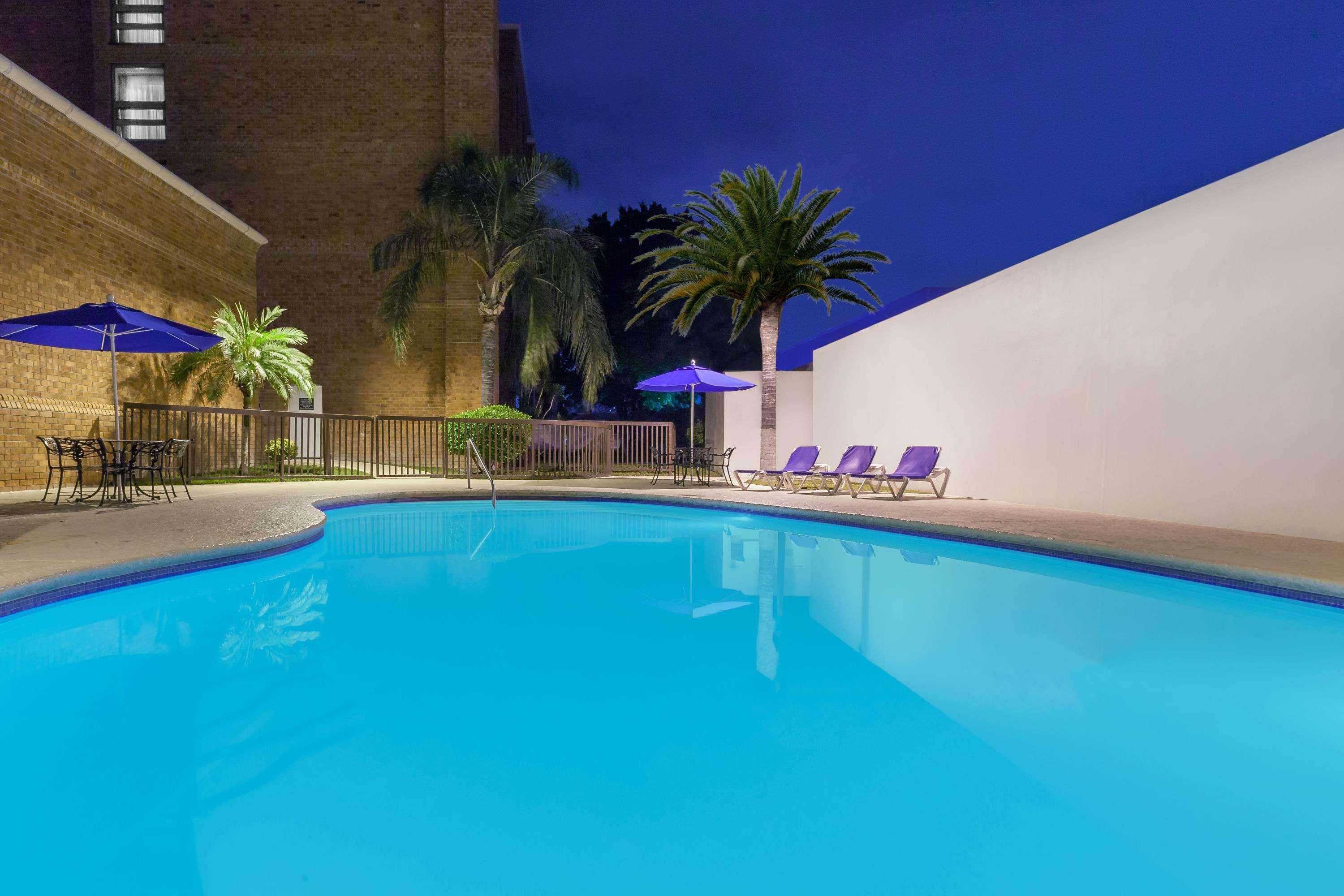 Wyndham Garden Monterrey Norte San Nicolas de los Garza Экстерьер фото